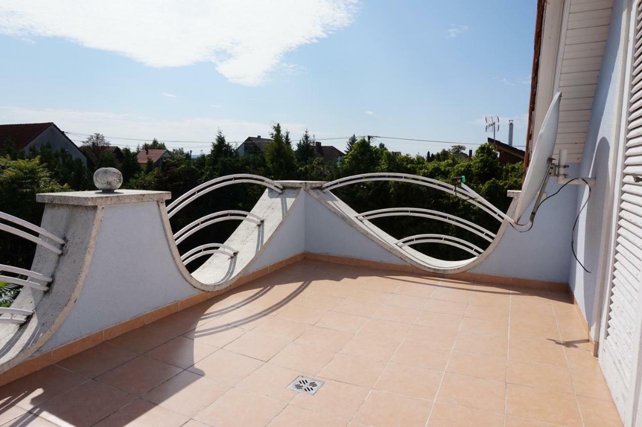 Tieff Apartmanhaz Balatonmariafuerdo Hullamtelep Balatonkeresztúr Extérieur photo