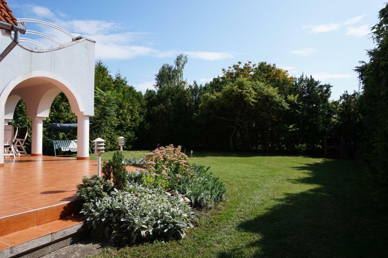 Tieff Apartmanhaz Balatonmariafuerdo Hullamtelep Balatonkeresztúr Extérieur photo