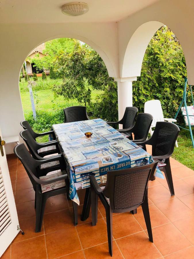 Tieff Apartmanhaz Balatonmariafuerdo Hullamtelep Balatonkeresztúr Extérieur photo
