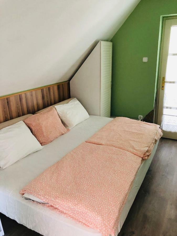 Tieff Apartmanhaz Balatonmariafuerdo Hullamtelep Balatonkeresztúr Extérieur photo